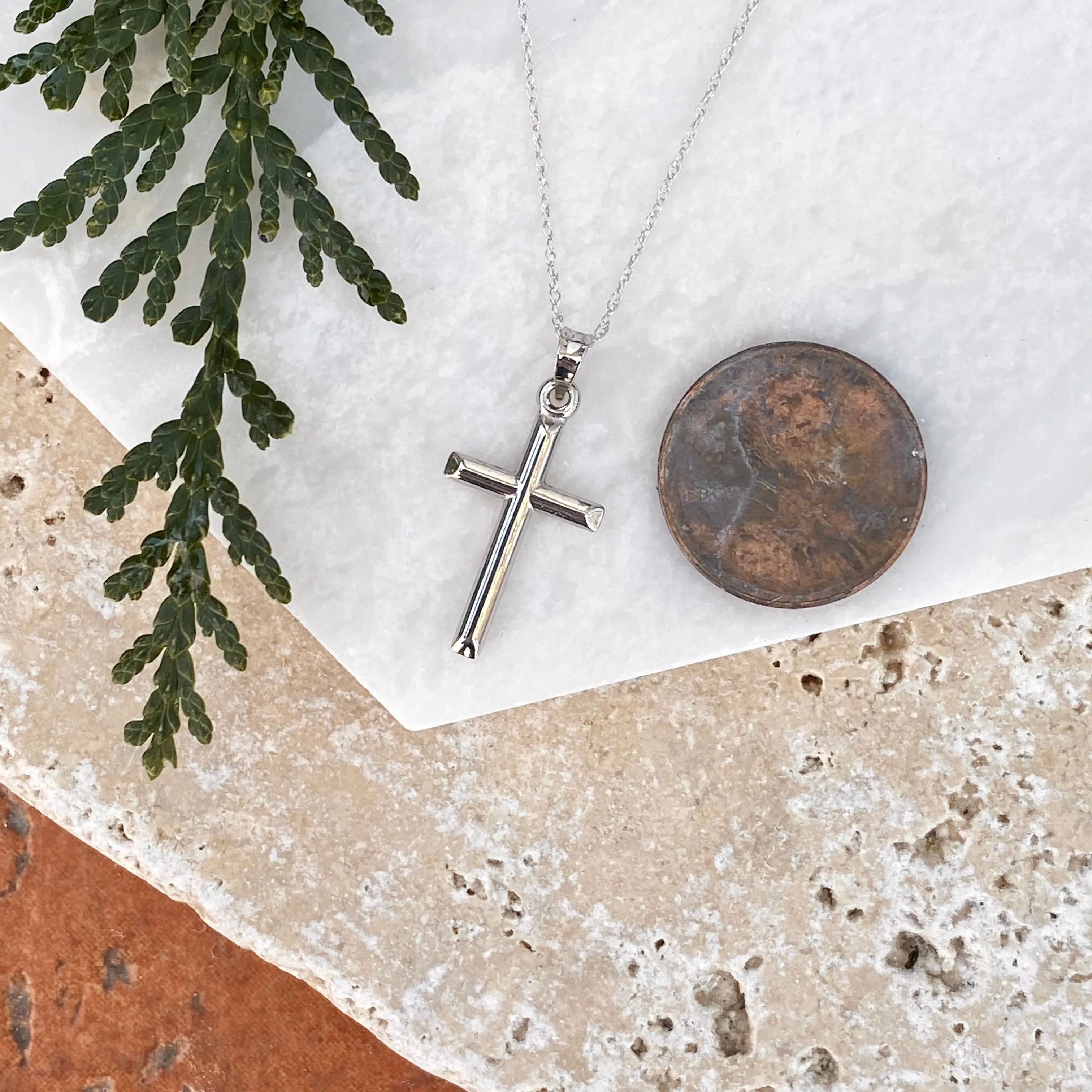10KT White Gold Cross Plain Pendant Chain Necklace
