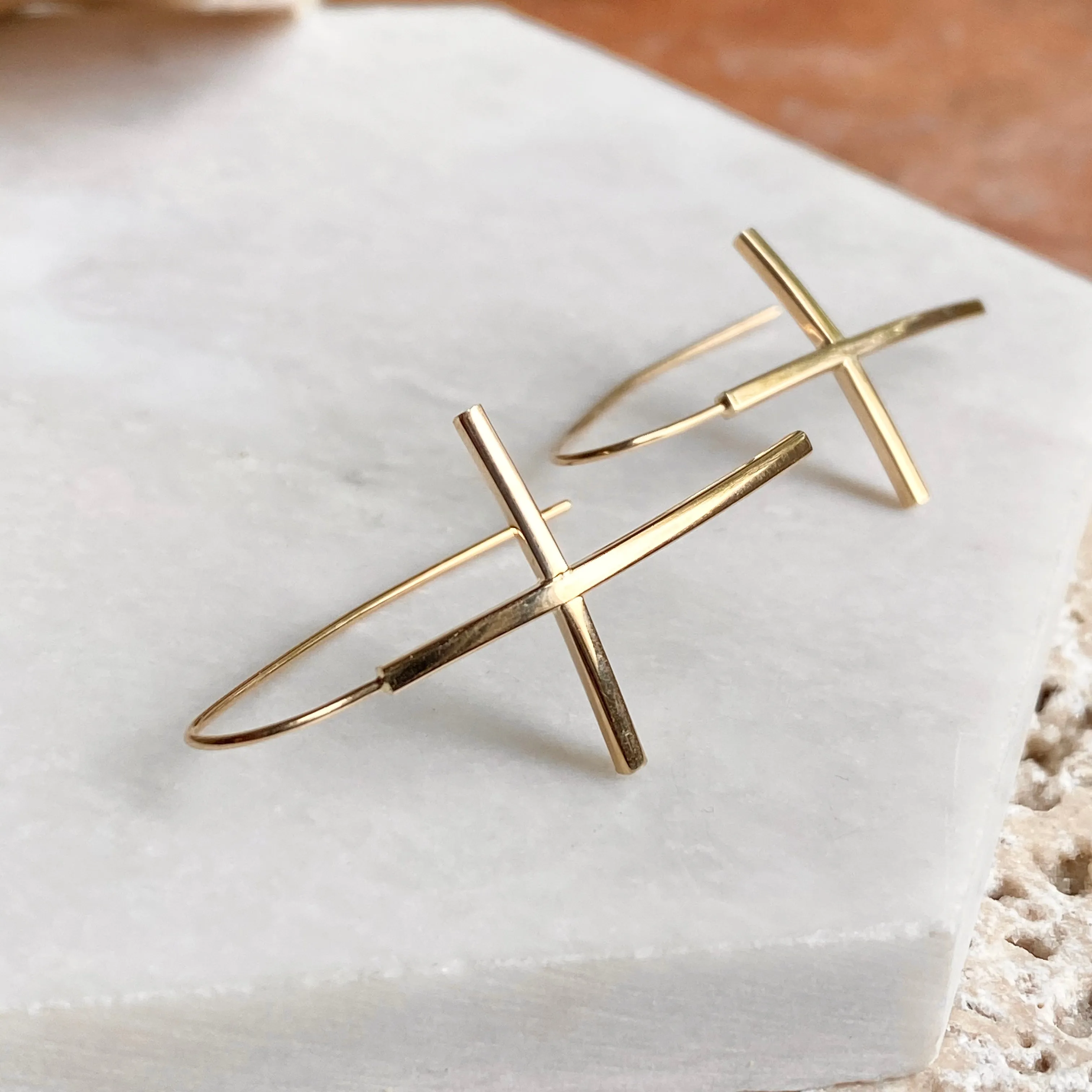 14KT Yellow Gold Curved Cross Ear Wire Dangle Earrings