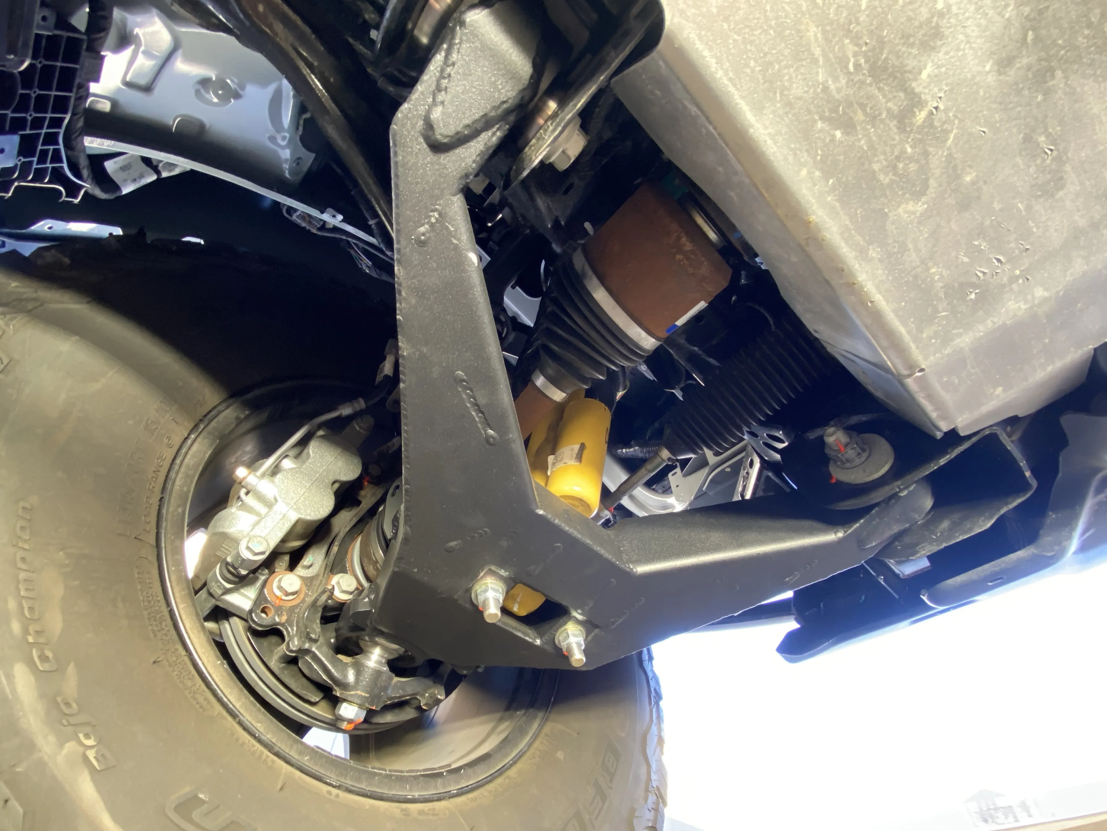 2021 - up Bronco Fabricated Lower Arm Kit With By-pass Shock Mount - Stock Length