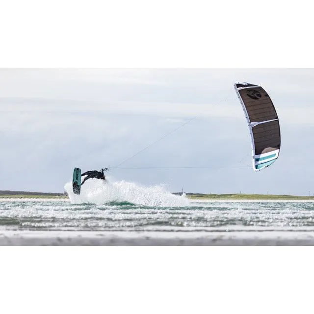 2024 Cabrinha Moto XL Apex Kite