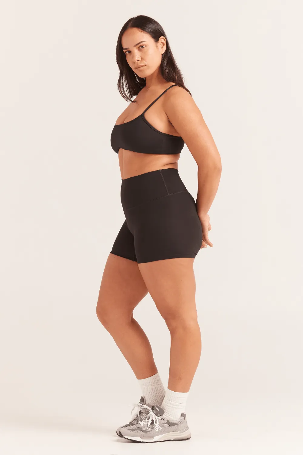 Aire Agile Crop - Deep Black