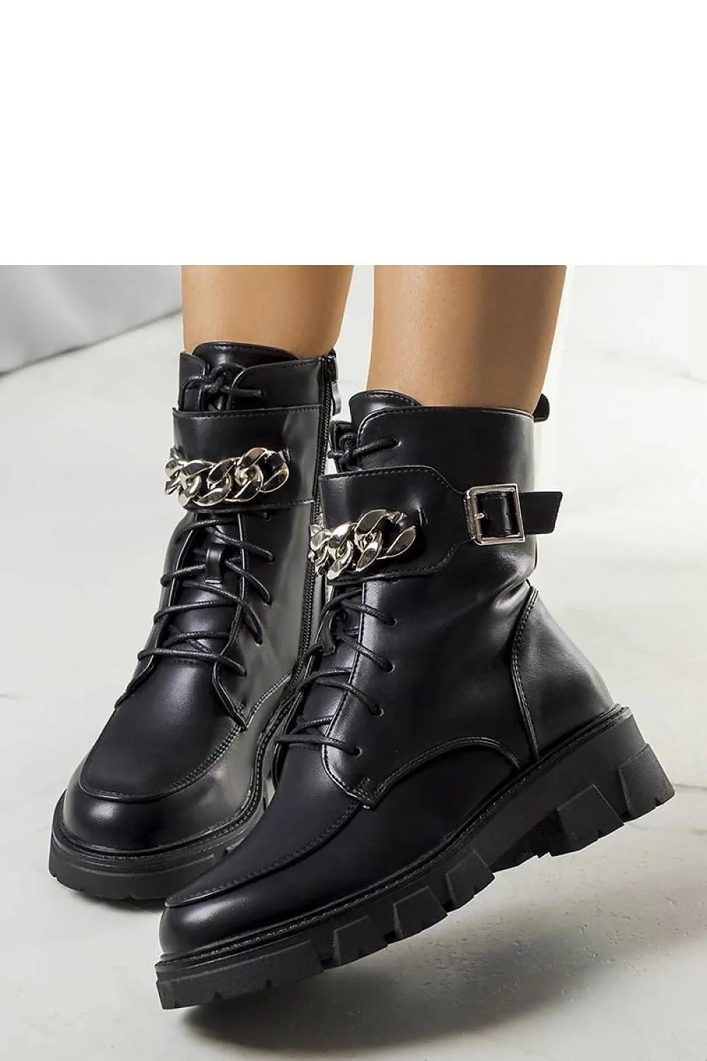 Black insulated Traper Boots