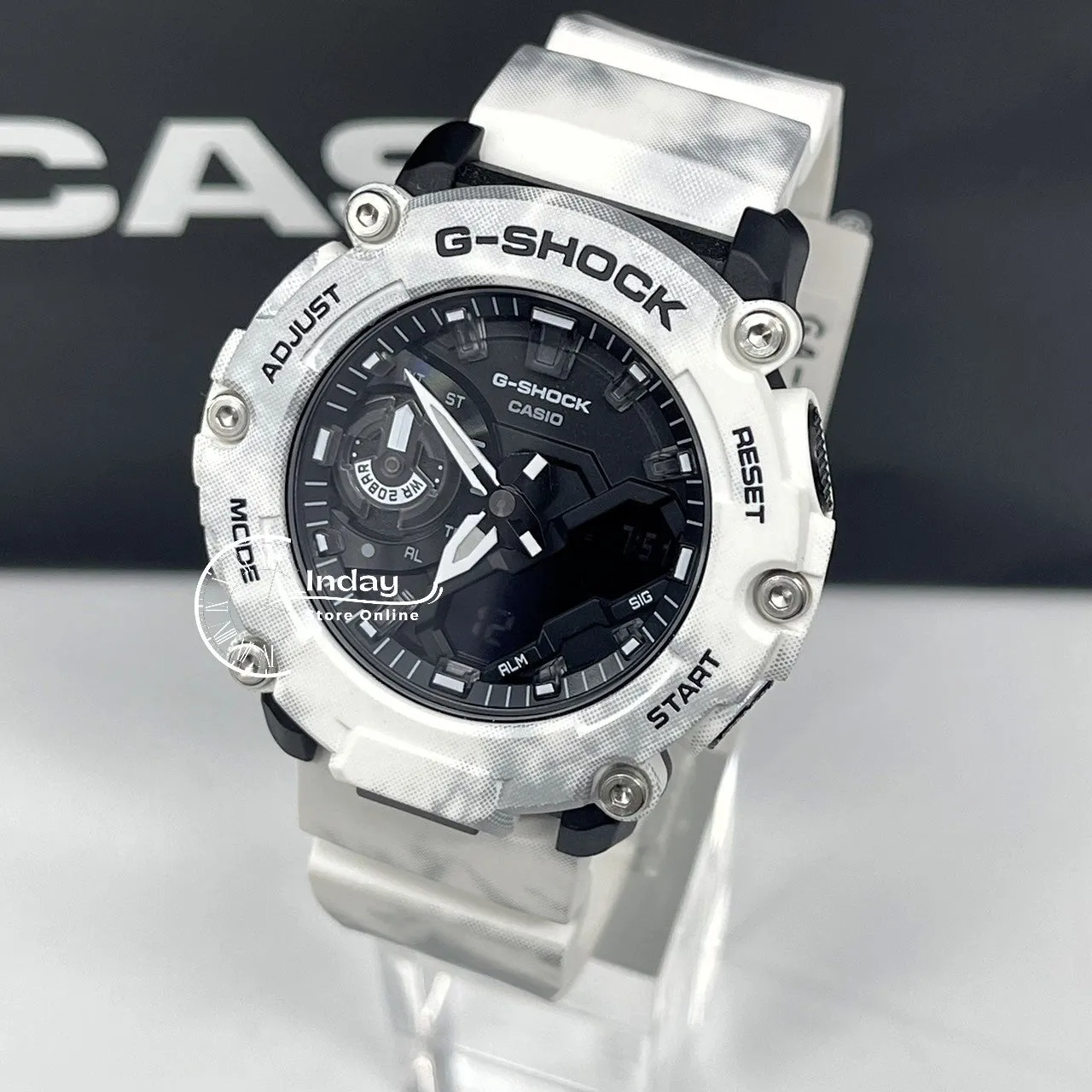 Casio G-Shock Men's Watch GA-2200GC-7A Analog-Digital GA-2200 Series Camouflage Frozen Forest Series Sporty Design Carbon Core Guard Structure