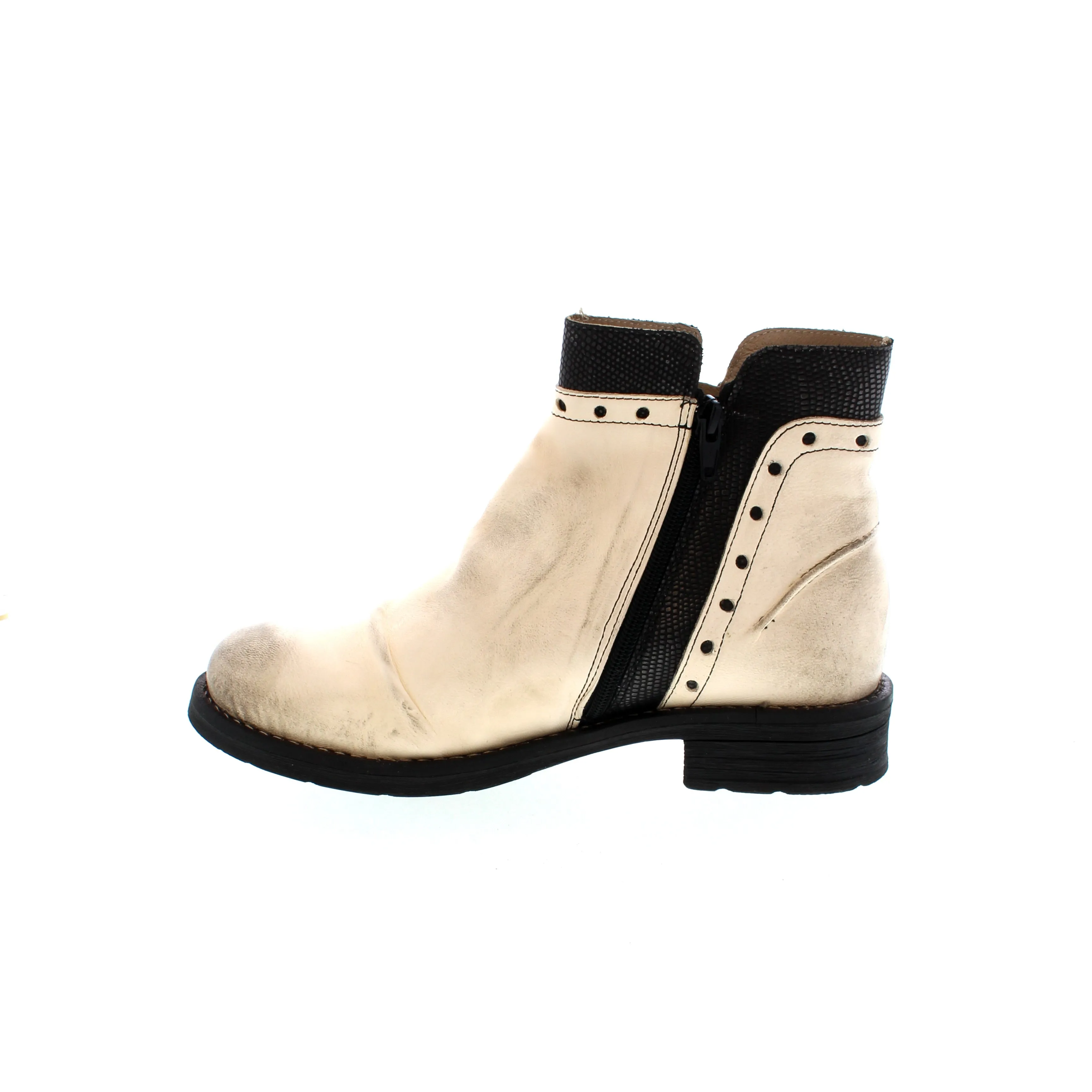 Casta Ronda-Whitesilver