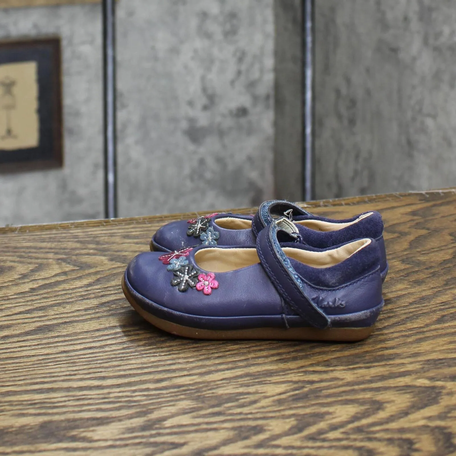 Clarks Toddler Girls Slip On Strap Shoes 1668fa3f5cfbc0 Blue Floral 5M