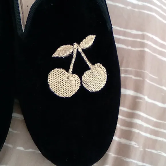 Don Louis black velvet gold cherry girls shoes size 31 eu