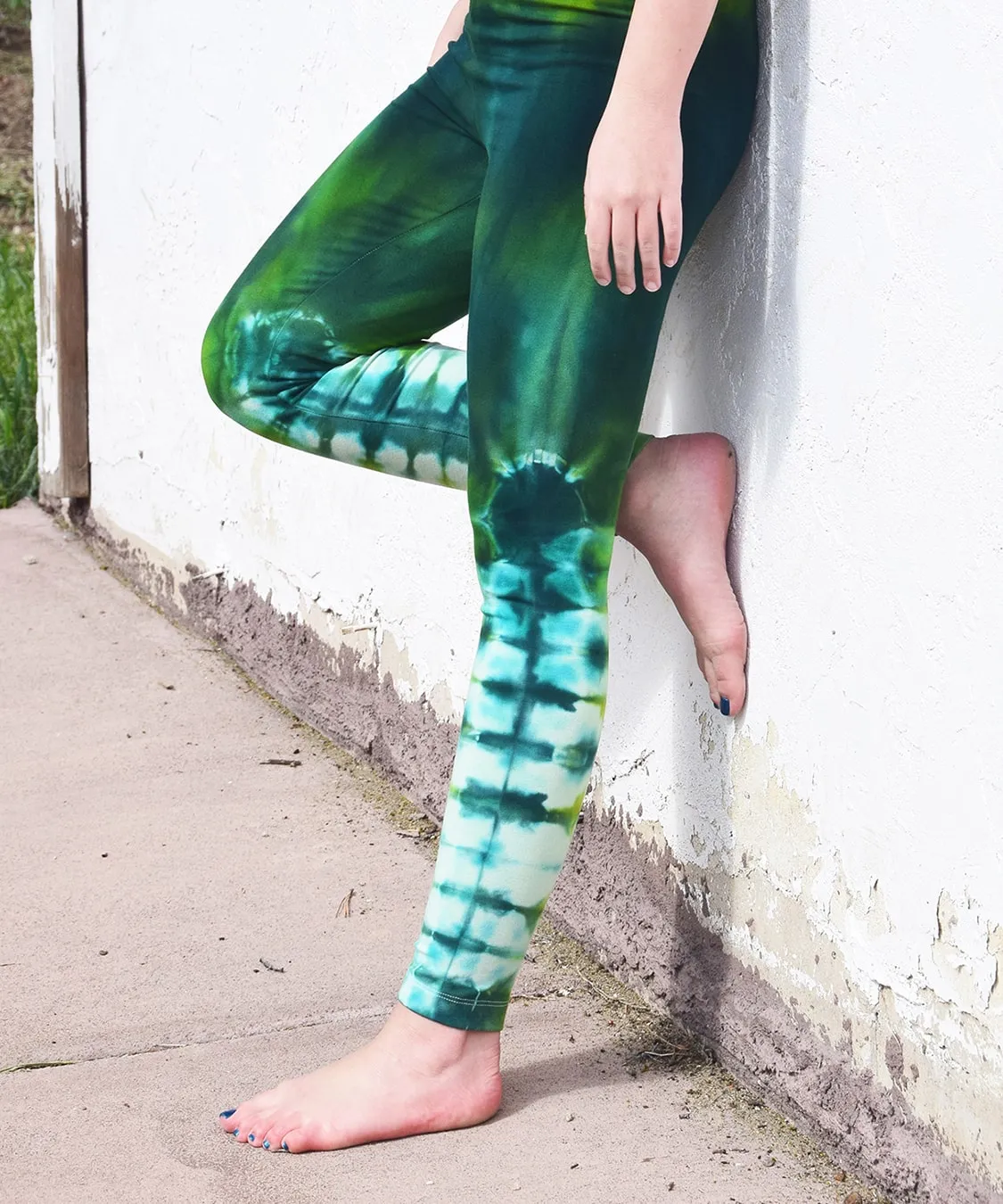 Emerald Dragon Tie Dye Yoga Leggings