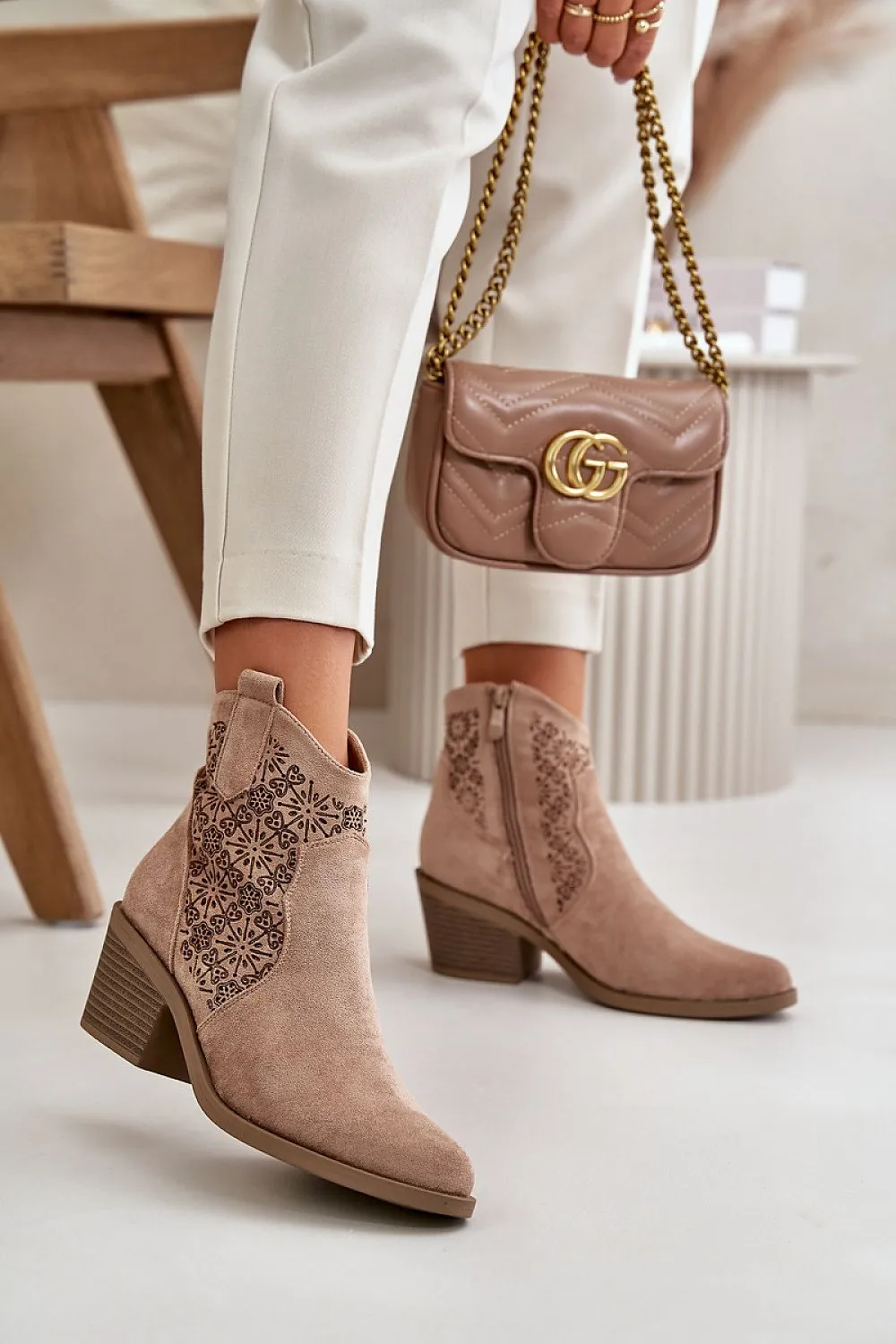 Heel boots