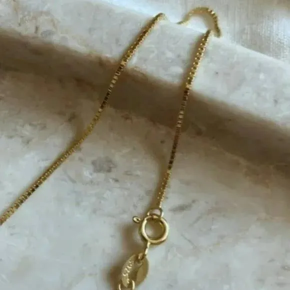 Jules Cross Necklace