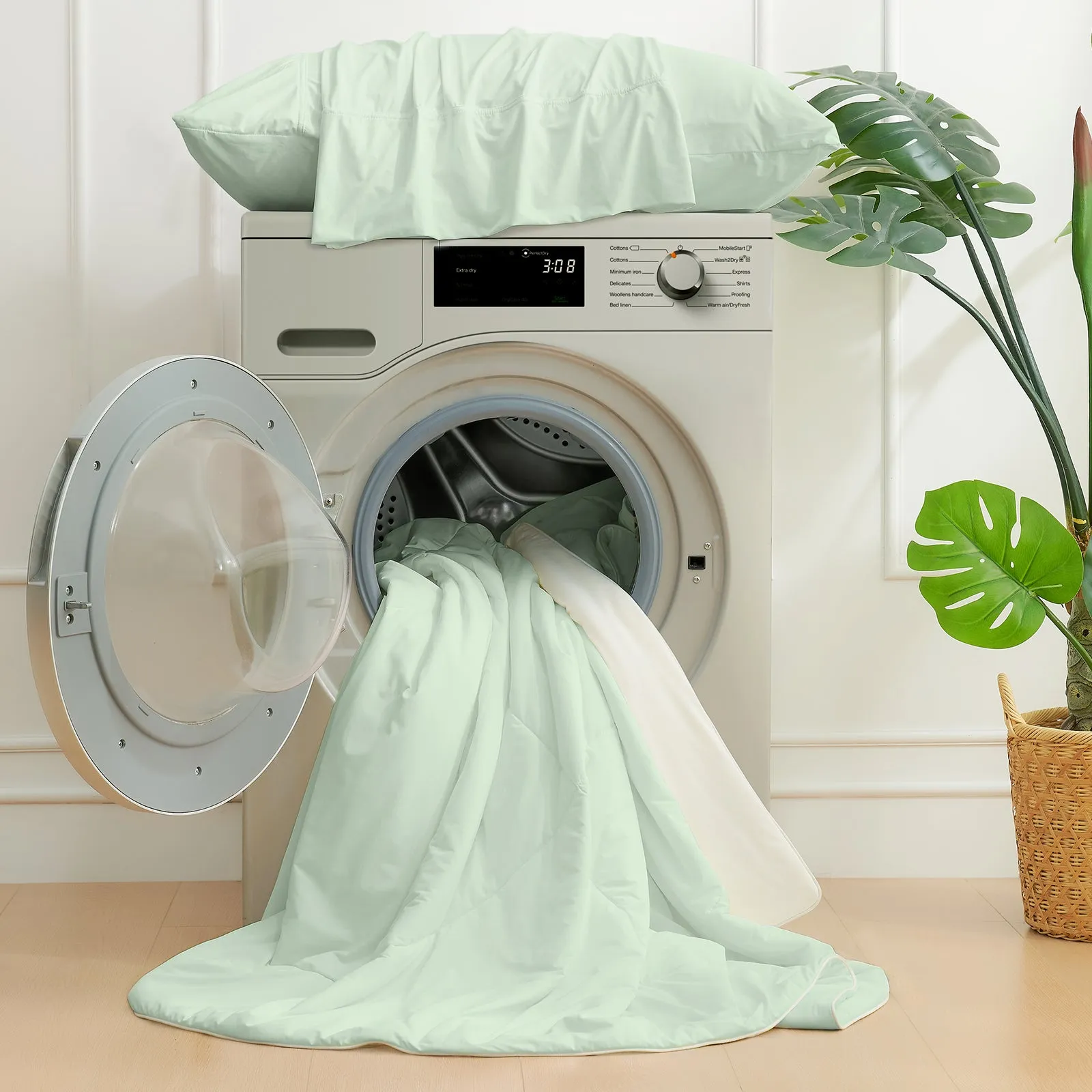 Lightweight Cooling Comforter