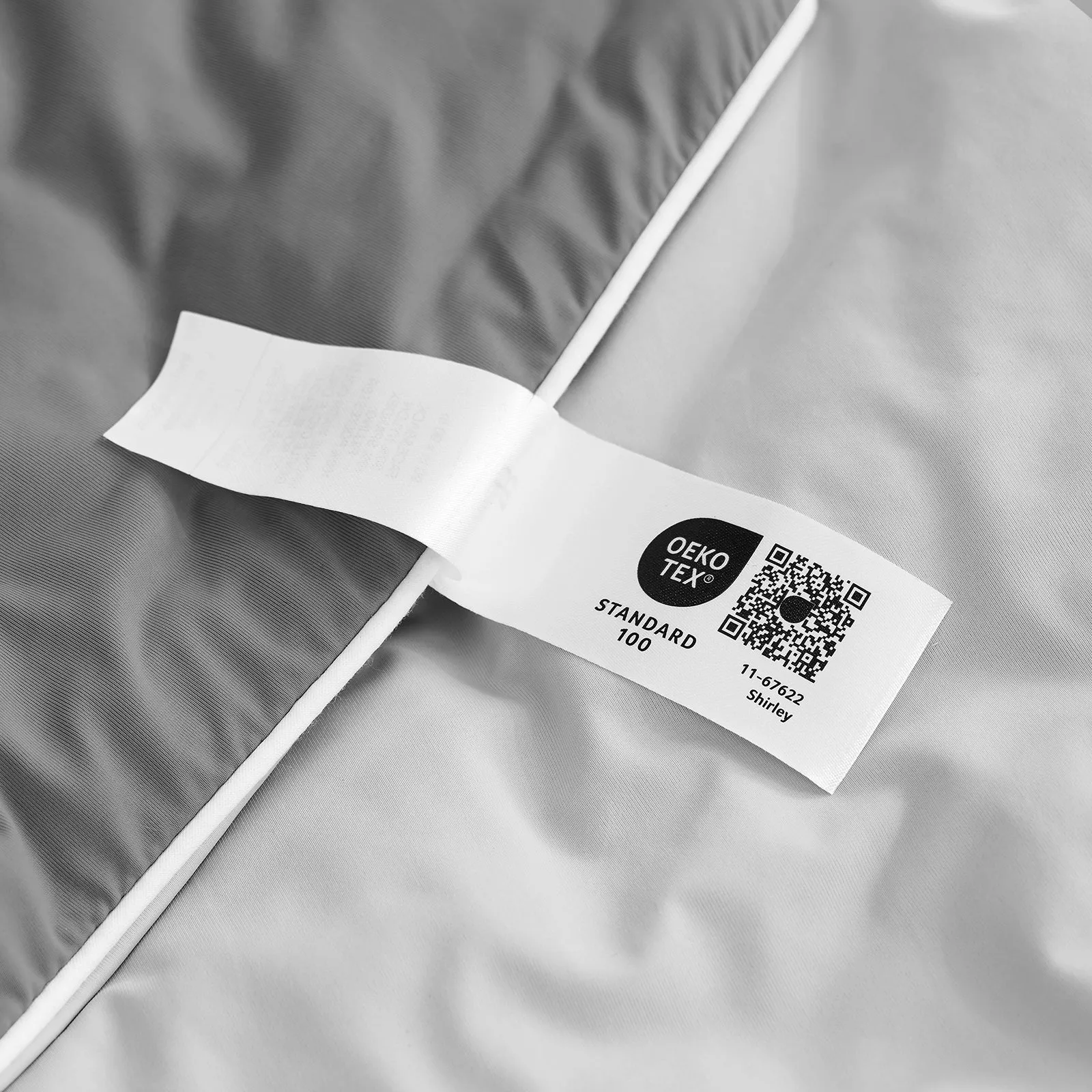 Lightweight Cooling Comforter