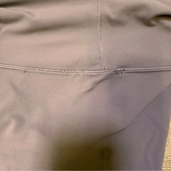 Lululemon Align Super High-Rise 10” Shorts - Size 6 - Violet Verbena