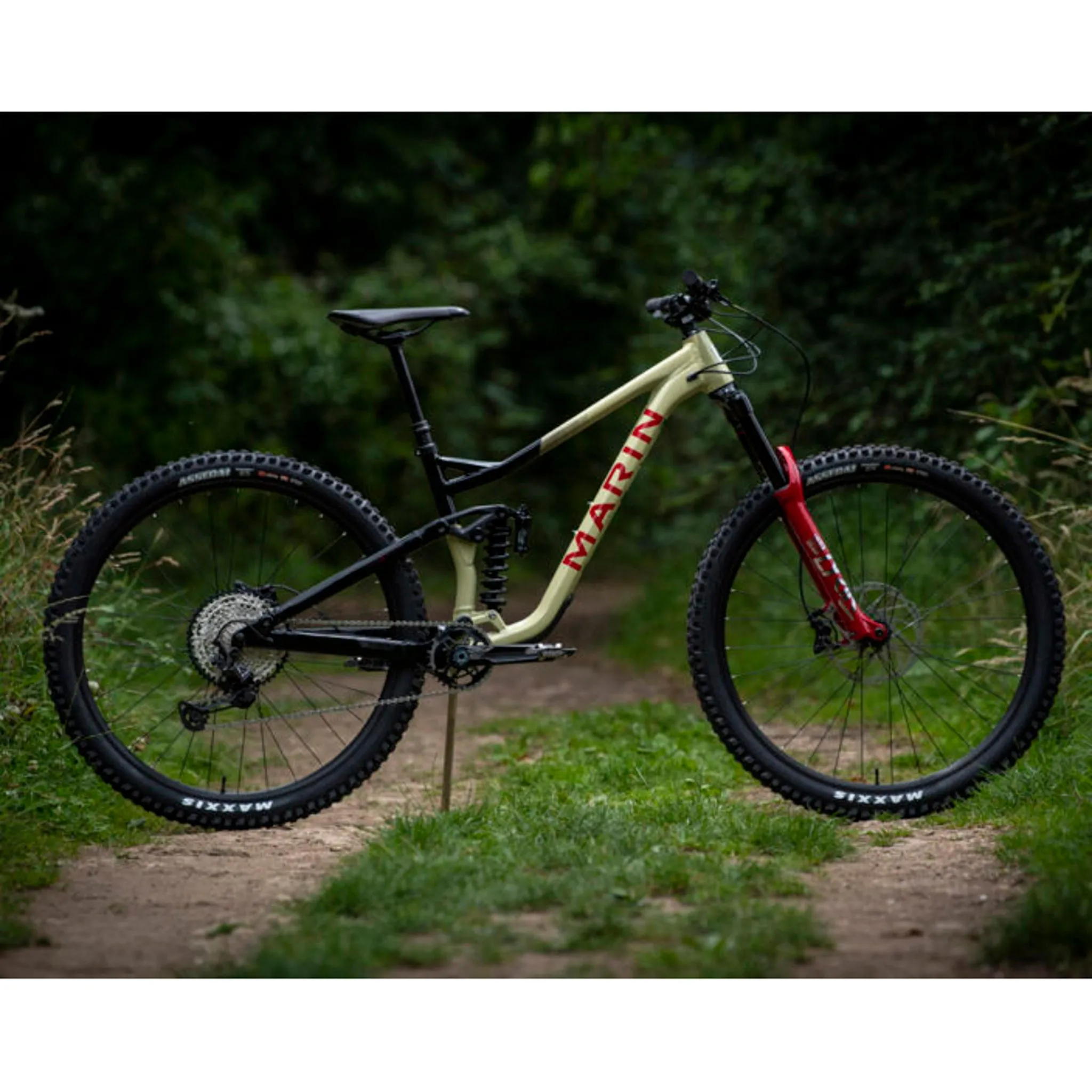 Marin Alpine Trail XR Enduro Bike Tan/Black/Red