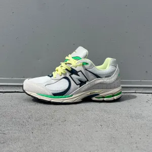 New Balance 2002R-(Grey/Green)