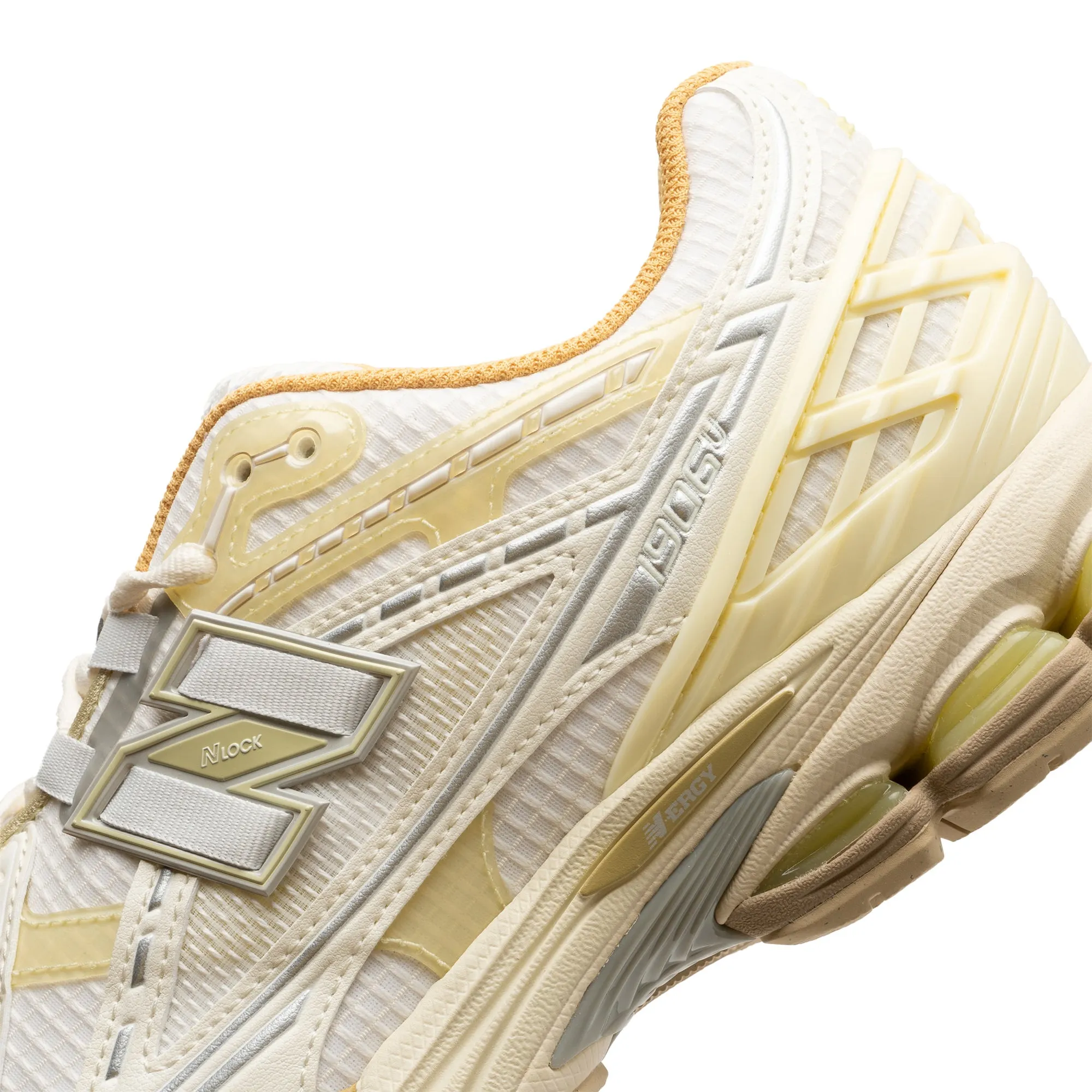 New Balance Sea Salt M1906NLY