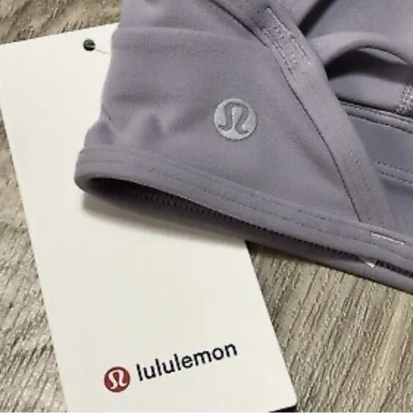 New Lululemon Radiant Rhapsody BraLavender Grey Size 6