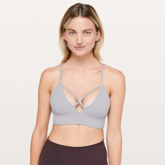 New Lululemon Radiant Rhapsody BraLavender Grey Size 6