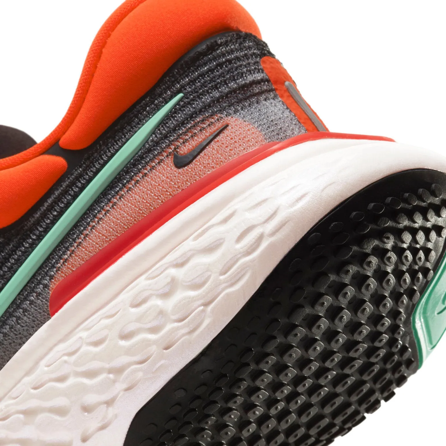 Nike ZoomX Invincible Run Flyknit Mens Running