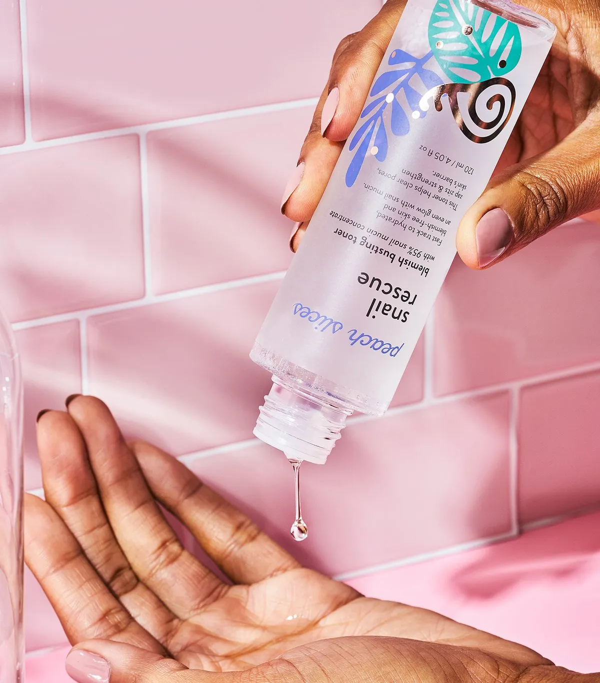 Peach Slices Snail Rescue Blemish Busting Toner 120ml