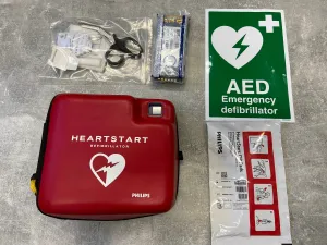 Pre-Owned, Philips Heartstart FR2 Defibrillator(Unit   x1 Sets of PADS   Battery & Carry Case) - Semi Automatic
