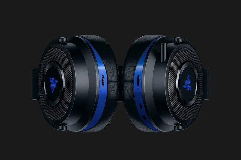 Razer - Thresher 7.1 Wireless Gaming Headset, 7.1 Surround Sound with Retractable Microphone (PS4)