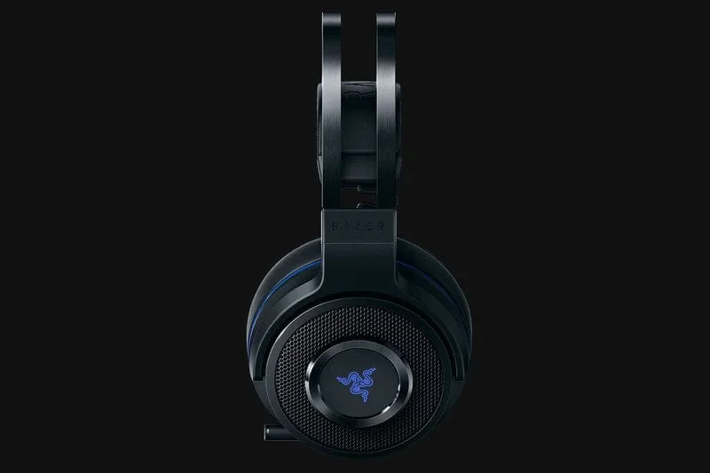 Razer - Thresher 7.1 Wireless Gaming Headset, 7.1 Surround Sound with Retractable Microphone (PS4)