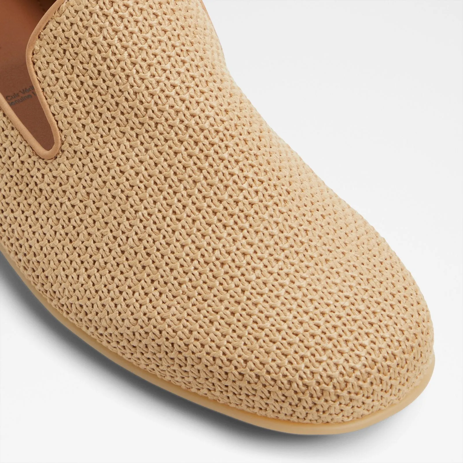 Resolute / Slip Ons