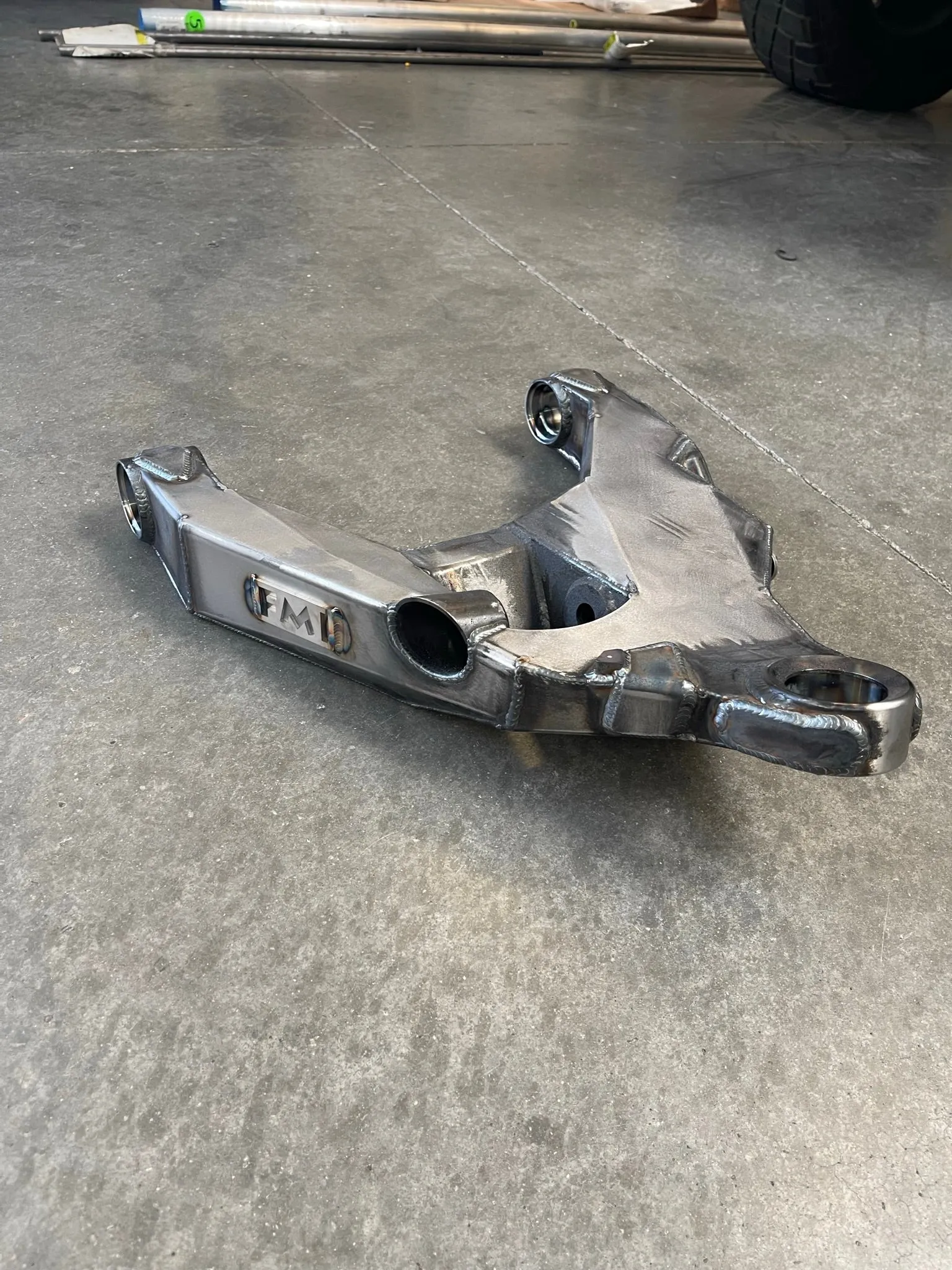 RHO Stock Length Fabricated Replacement Lower A-Arm kit
