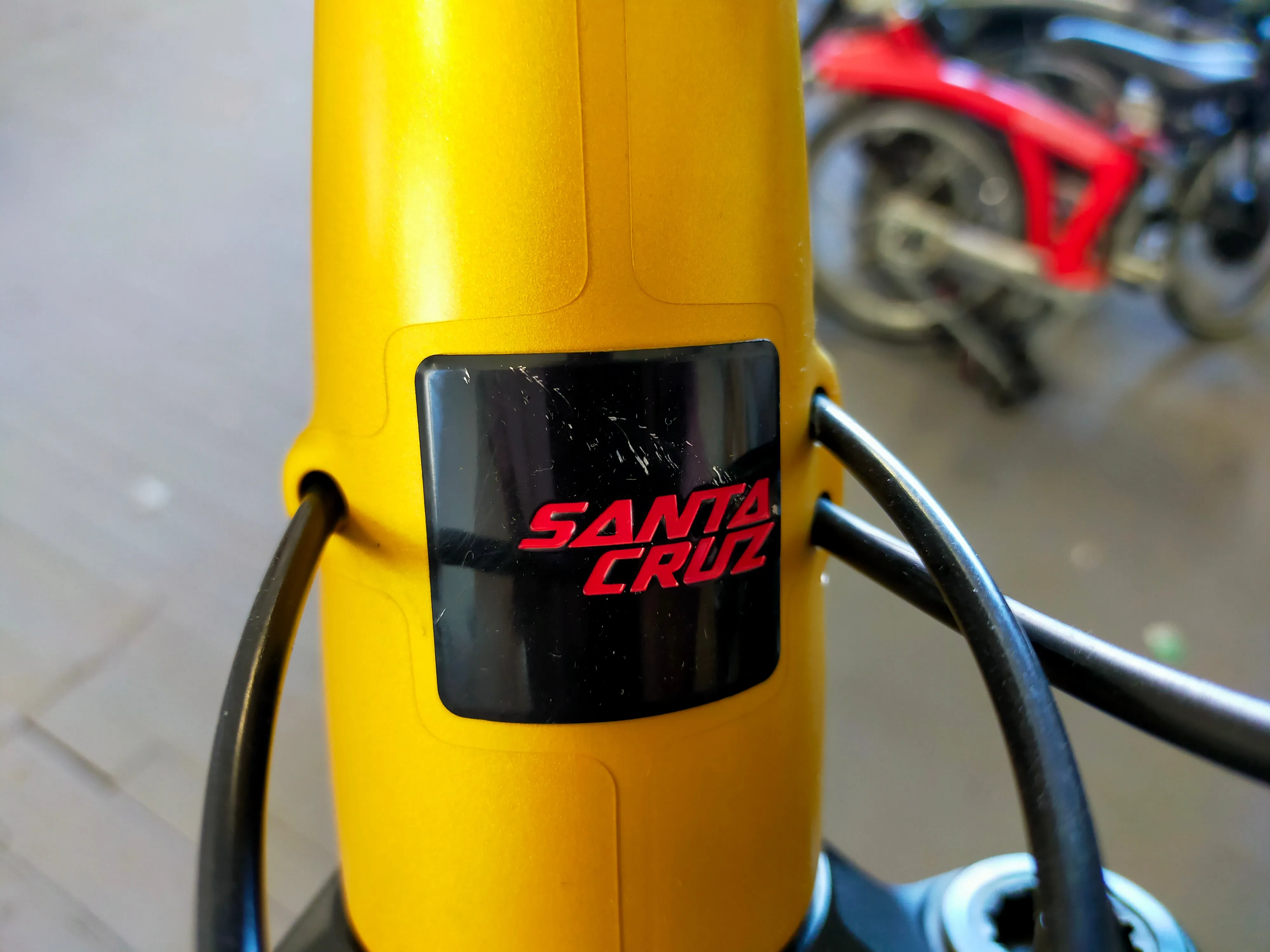 Santa Cruz Bronson 4 MX CC Shop Build Carbon Mountain Bike - Paydirt Gold