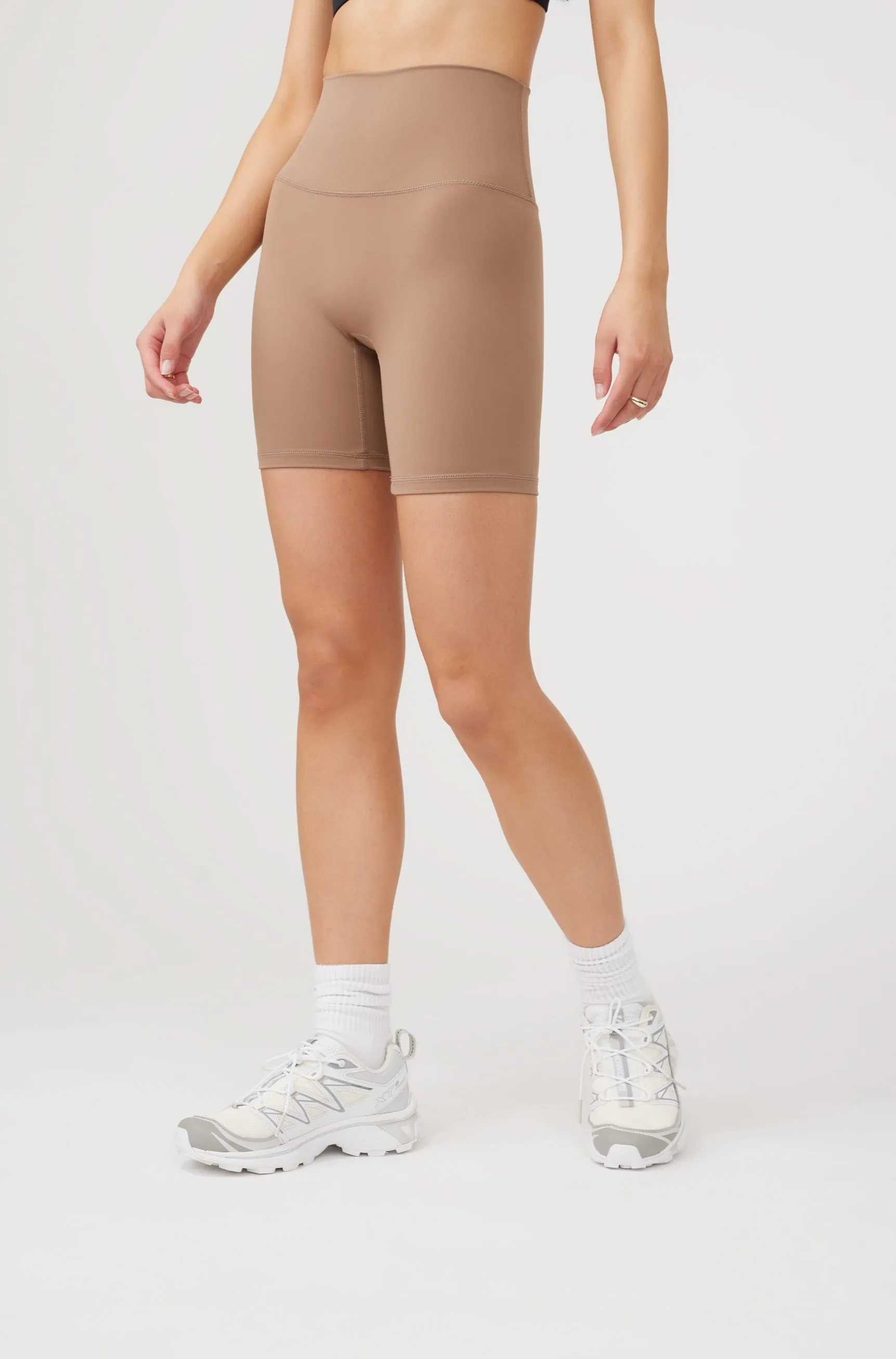 SECOND SKIN SHORT - MOCHA