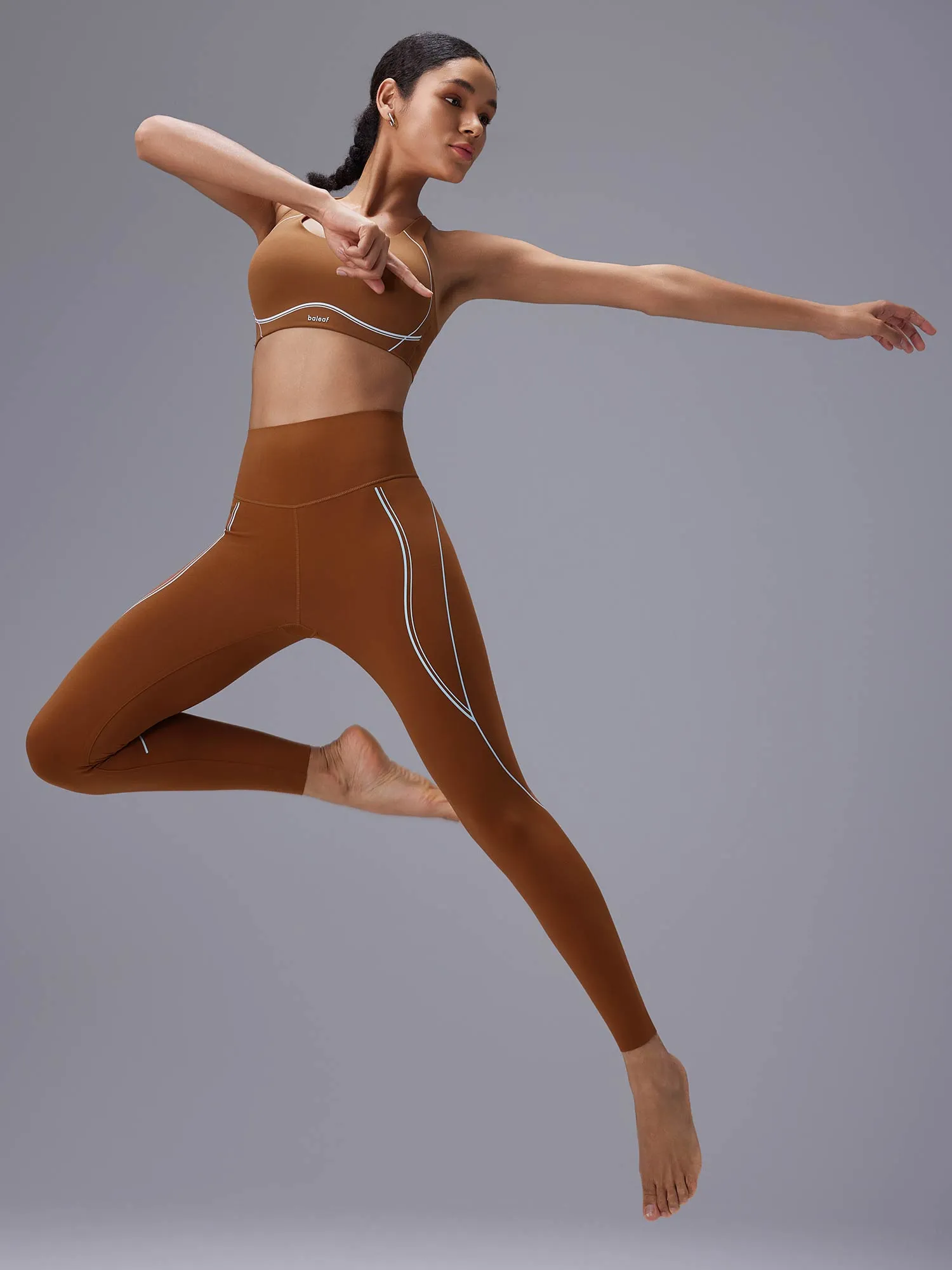 Set：Freeleaf Stripe Print Sports Bra & High Rise Leggings