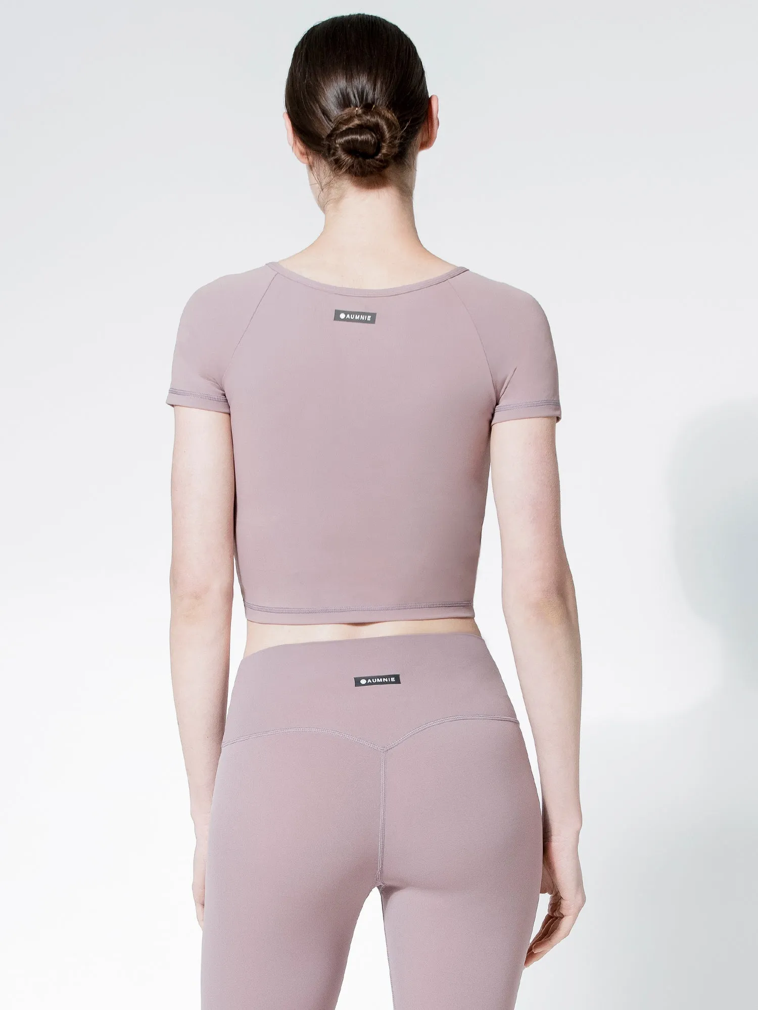 SHORT SLEEVE NUDE FRONT WRAP TEE