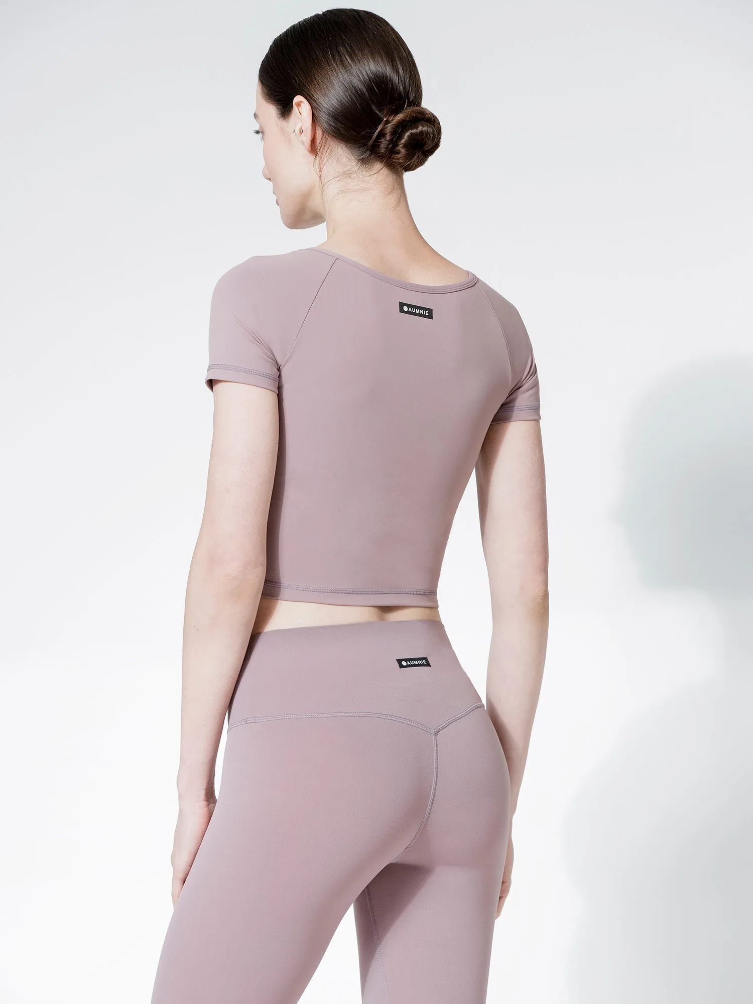 SHORT SLEEVE NUDE FRONT WRAP TEE