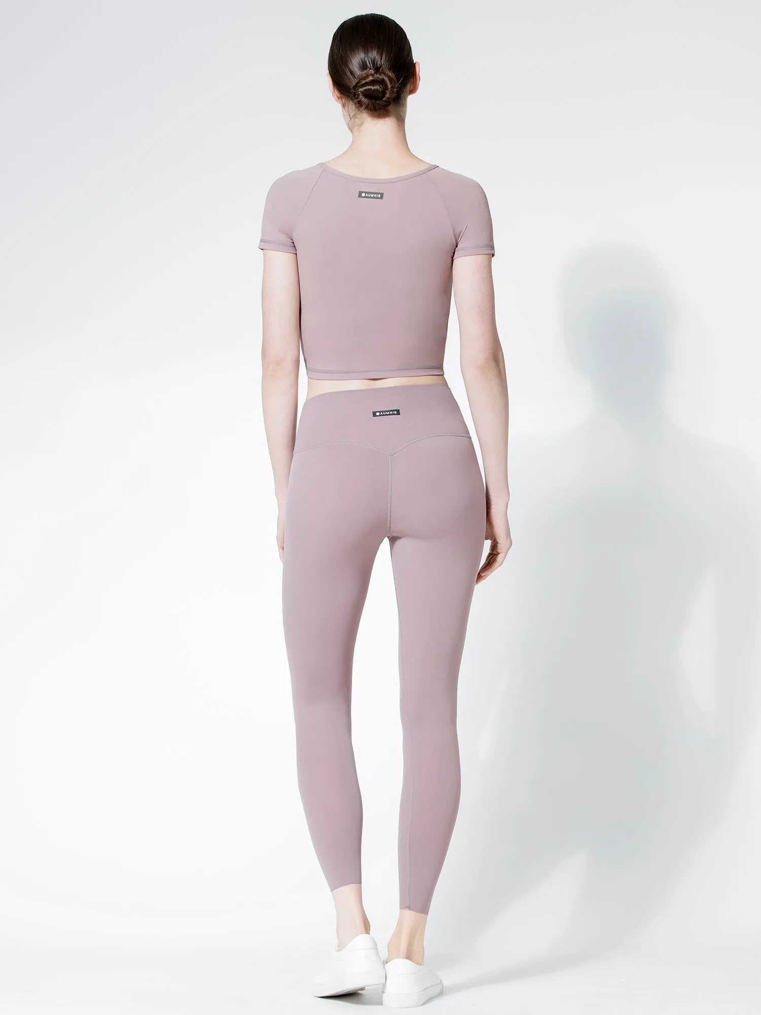 SHORT SLEEVE NUDE FRONT WRAP TEE