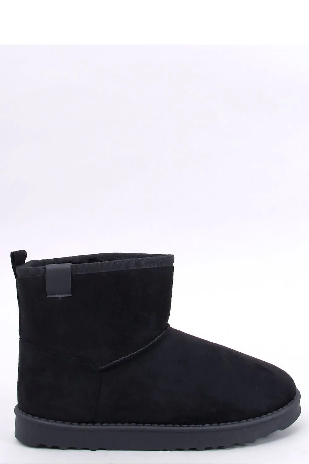 Snow boots