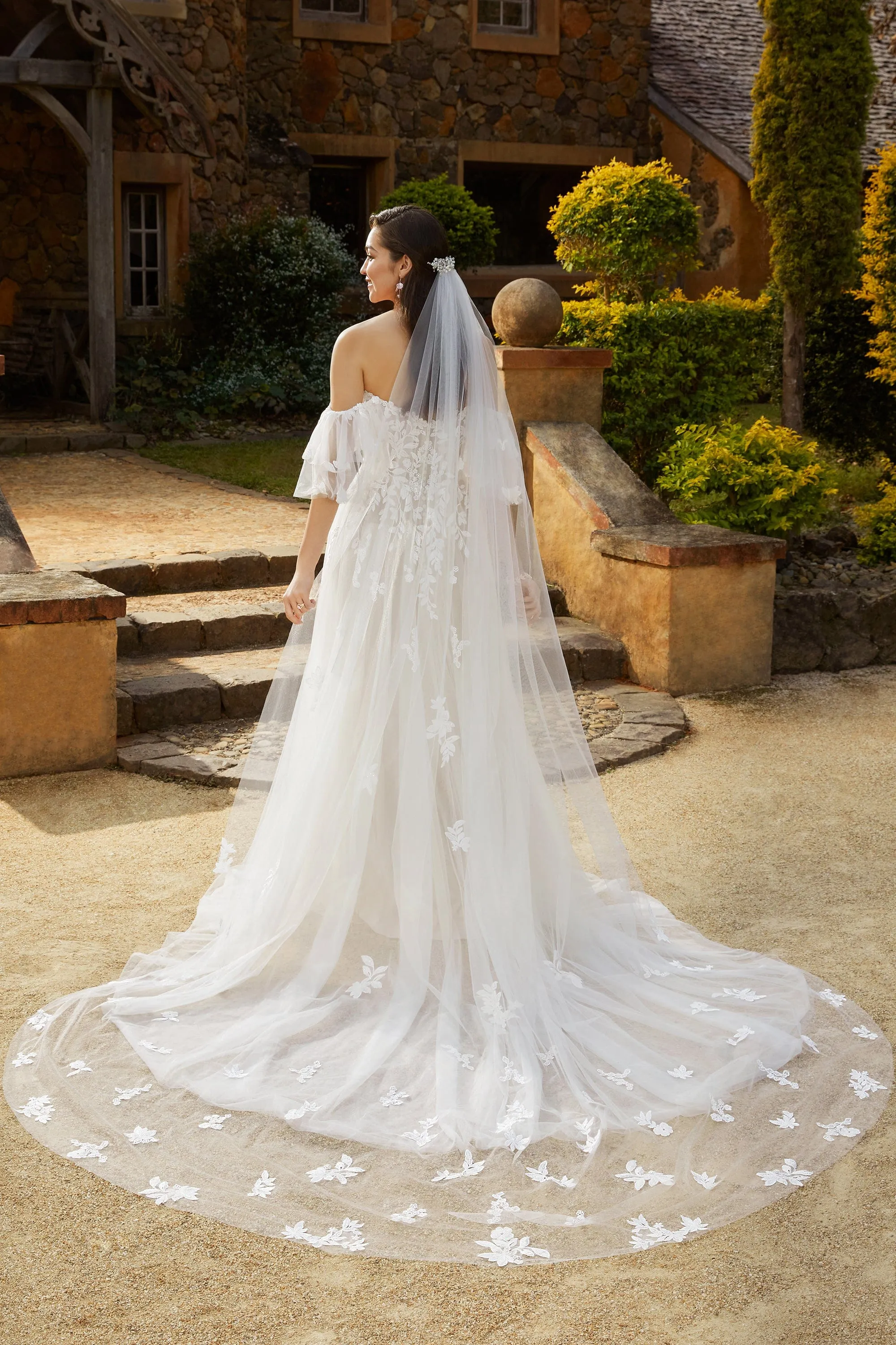 Sophia Tolli: Y12243 - Gianna