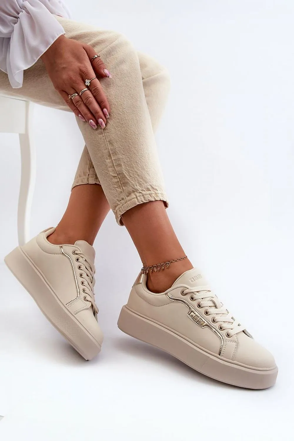 Sport Shoes