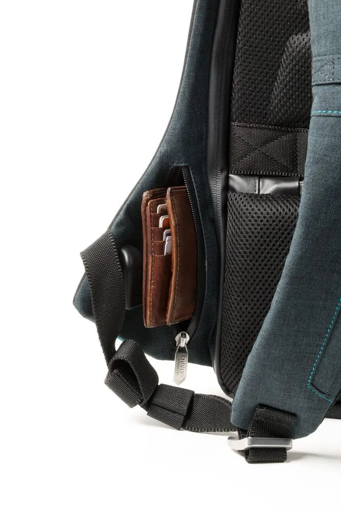 Ultimate Guard: Anti-Theft Backpack - Ammonite