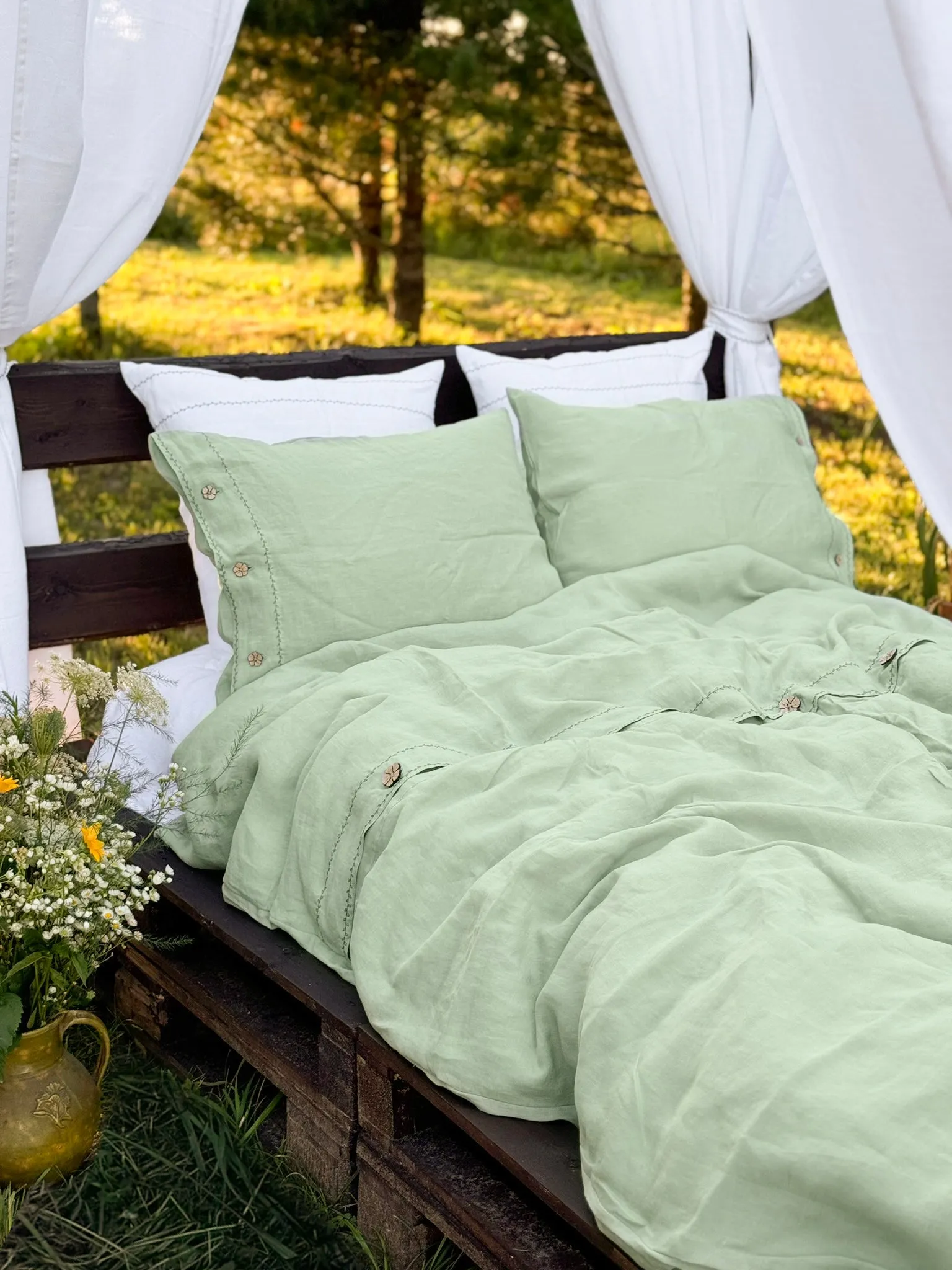 US size bedding set with Black Embroidery. Light colors options. Top closure for bed sheets