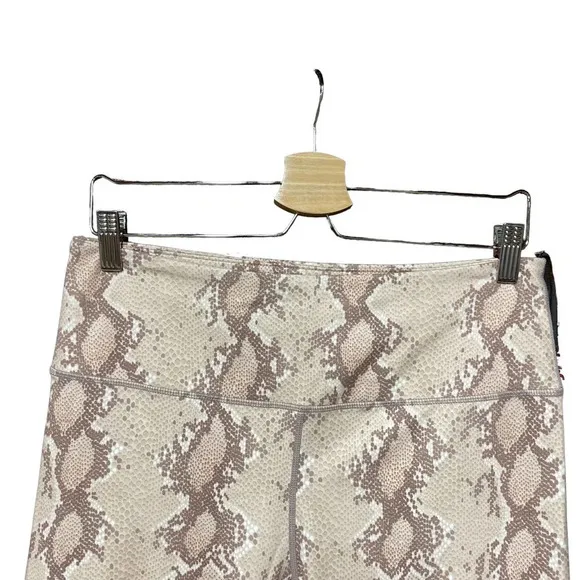 Varley Albury Bike Shorts Champagne Snake Print Size XL